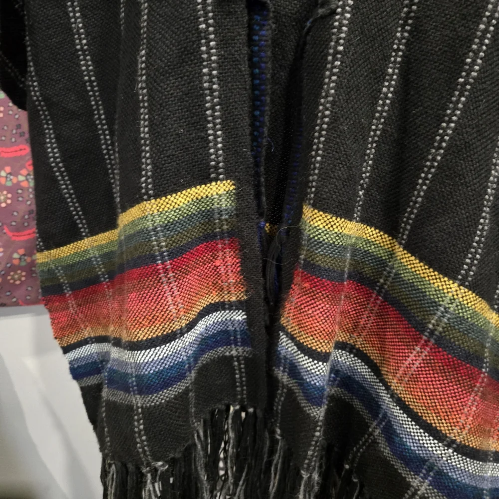 Raquel Allegra Poncho OS worn 2 times - Picture 9 of 13